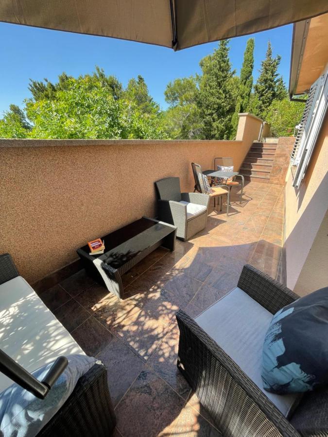 Apartments Villa Antonia Ядраново Экстерьер фото