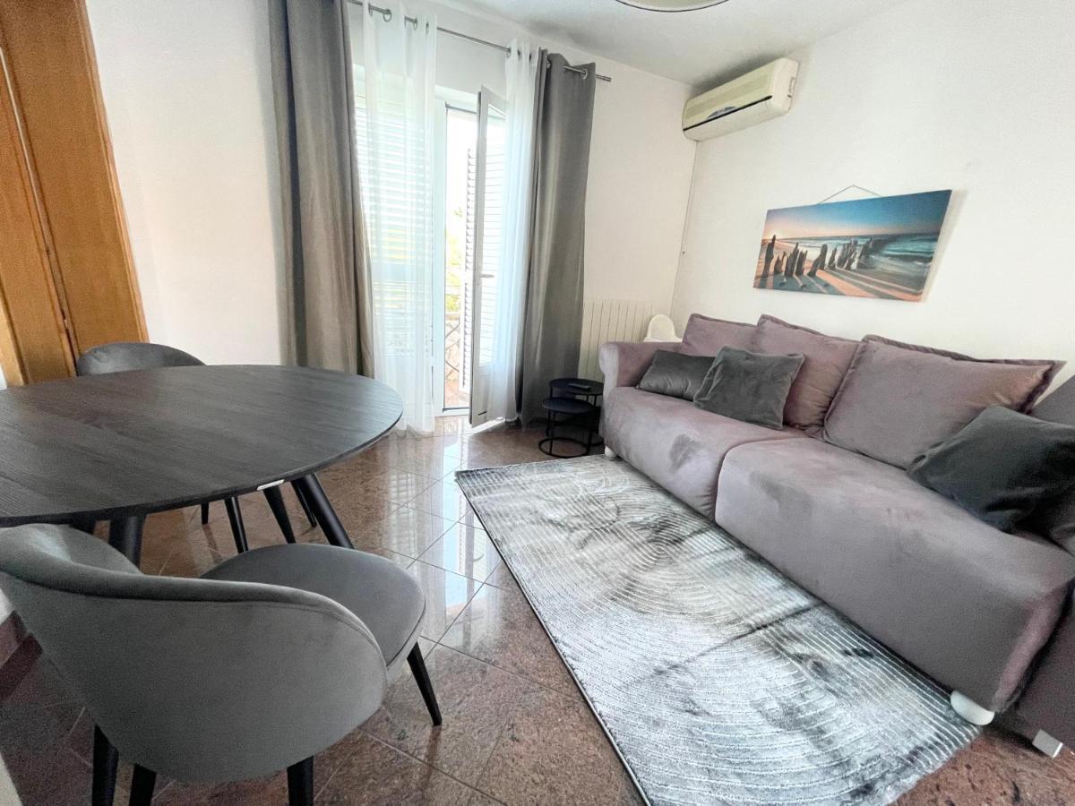 Apartments Villa Antonia Ядраново Экстерьер фото