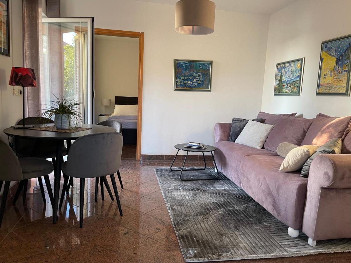 Apartments Villa Antonia Ядраново Экстерьер фото