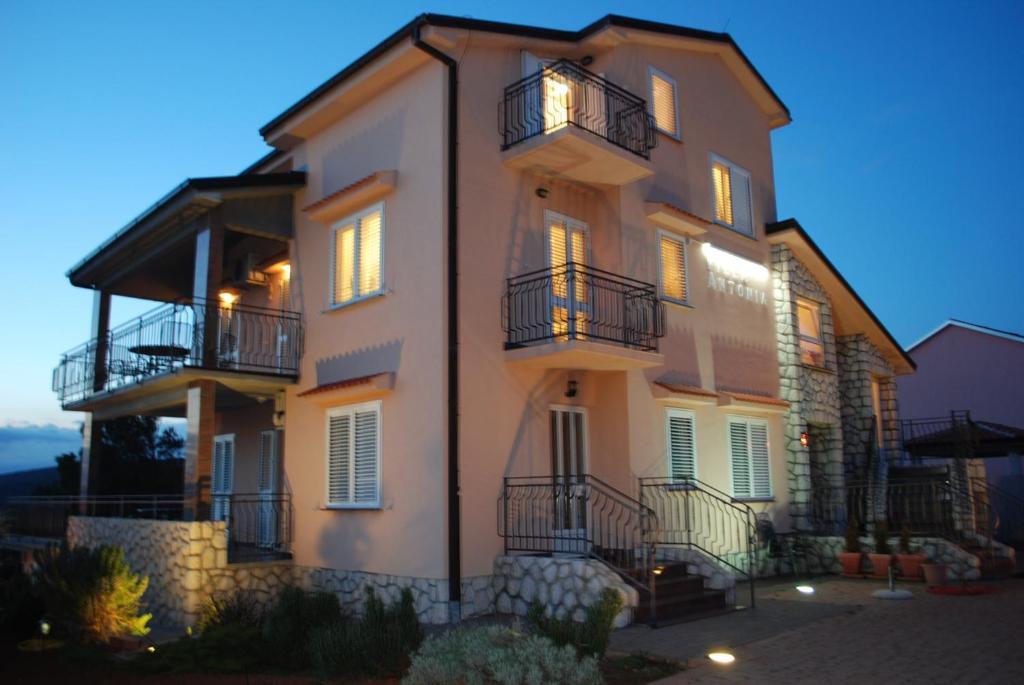 Apartments Villa Antonia Ядраново Экстерьер фото